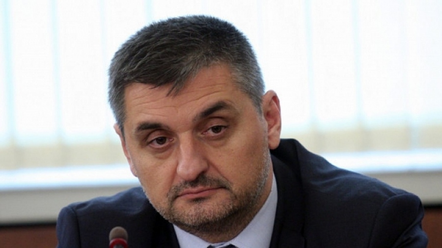 Кирил Добрев иска референдум в БСП